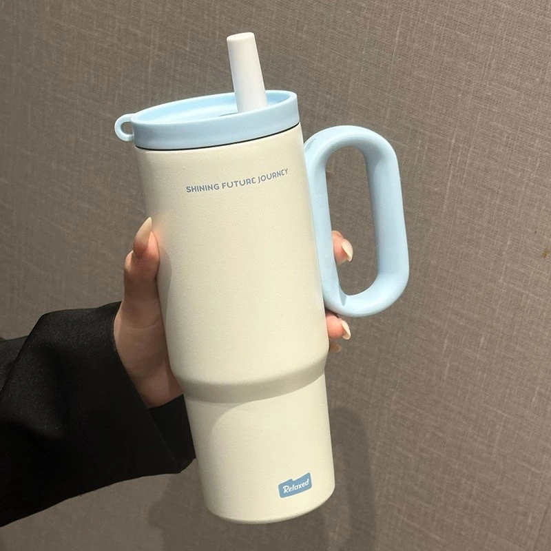 700ML Vacuuming Double Wall Stainless Steel Water Cup With Straw 5 700ML Vacuuming Double Wall Stainless Steel Water Cup With Straw 5